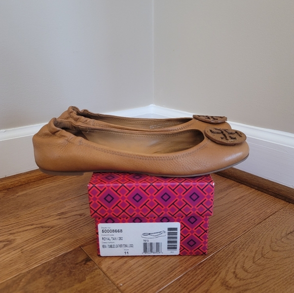 Authentic Tory Burch Reva Tumbled Leather Tan Flats Size 11 - Picture 4 of 10